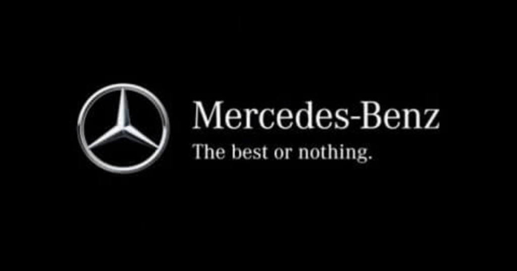 A Mercedes Benz autómárka kiválóan alkalmazza a színpszichológia ismérveit a neuromarketing világában, ezzel dominanciát és luxust üzenve a célközönségének. 